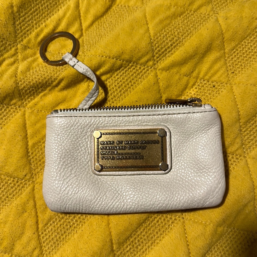 marc jacobs key pouch